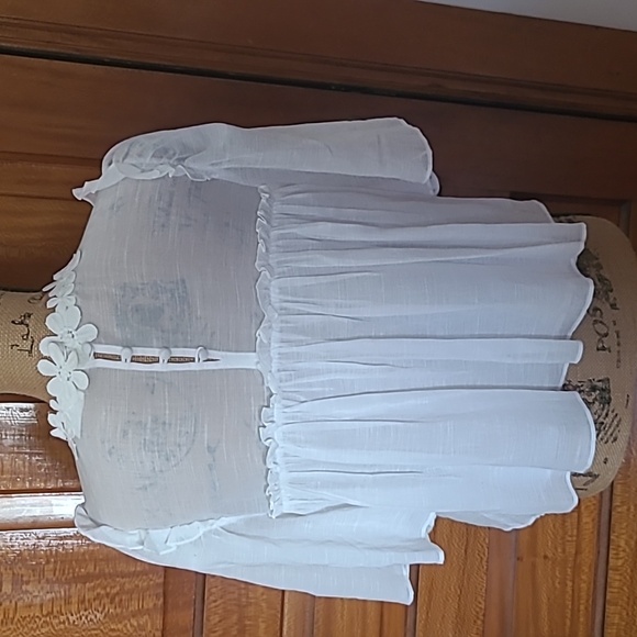 Appliquéd Ruffle Linen-Blend Blouse 7 for all Mankind size small - Picture 2 of 7